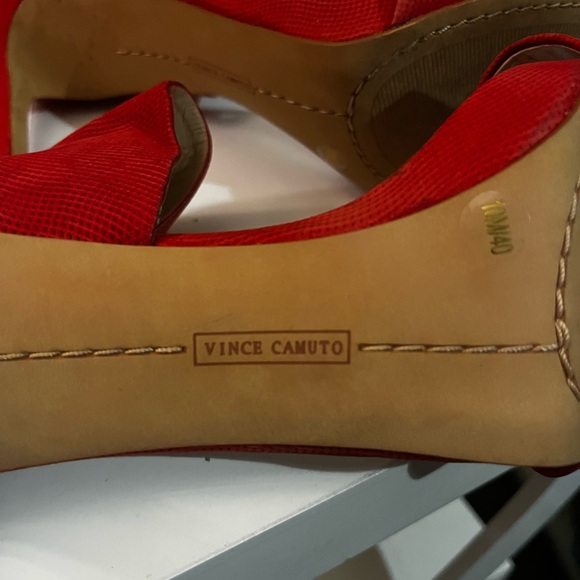 Vince Camuto Red Heels - Picture 7 of 7